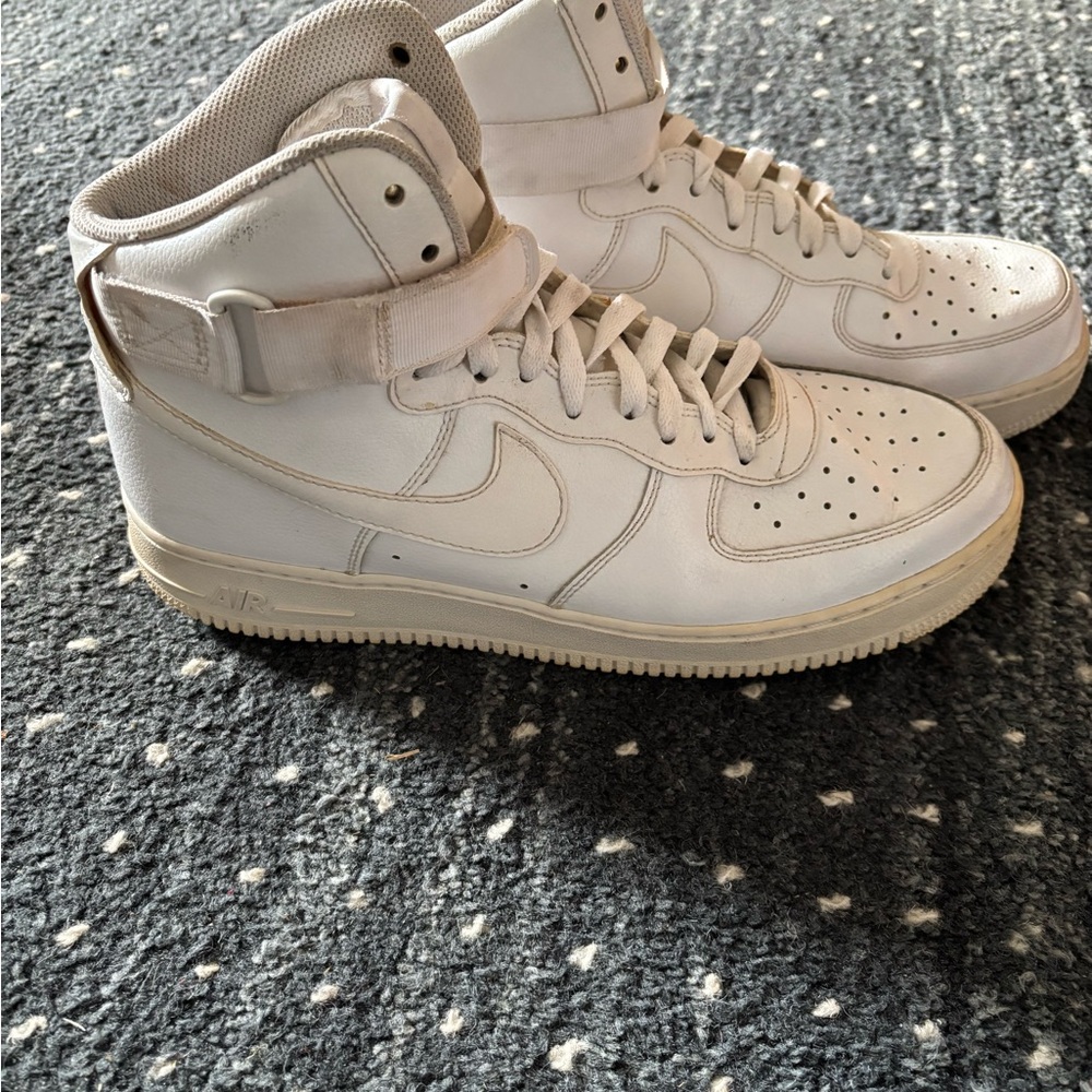 Nike White High-Top Athletic Shoes